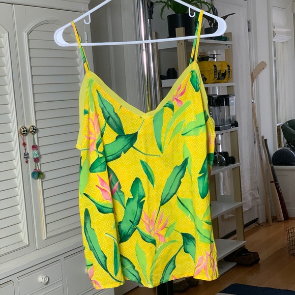 a new day Tops - NWT - A New Day Yellow Tank w Green Leaves
